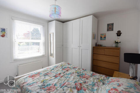 Photo 28-10-2025,...