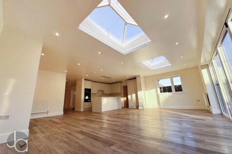 ca5175a4-22ad-4e7...