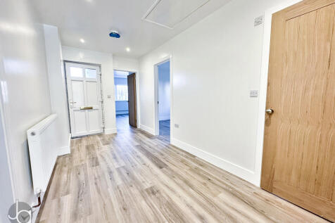 20251101_14483559...