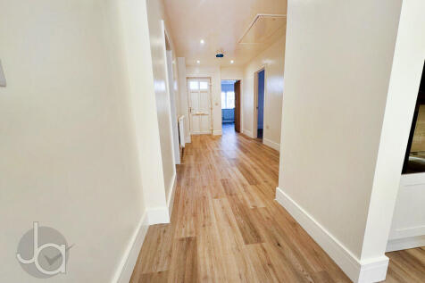 2210daa2-8052-41b...