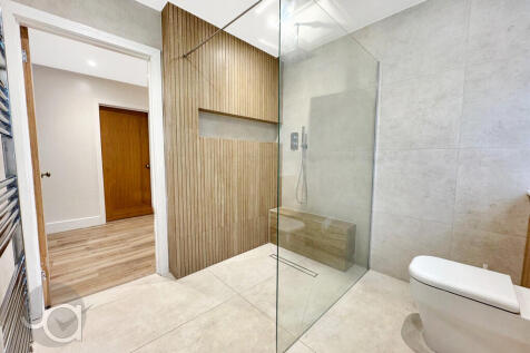 3853edfe-9035-483...