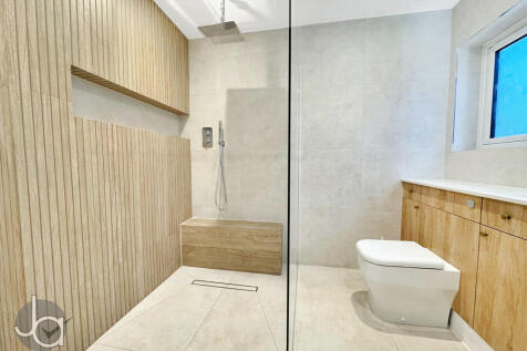 403156fc-f545-425...