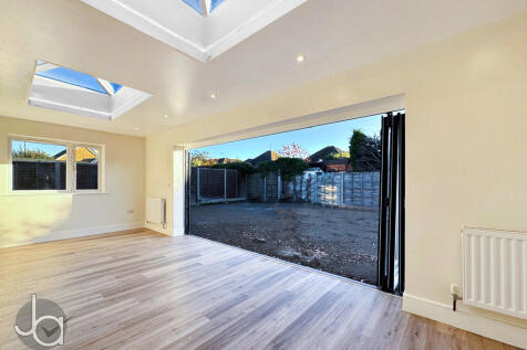 bbc8fede-5c1b-492...