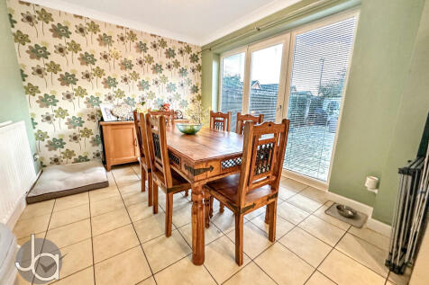 20251210_14350931...