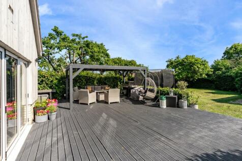 Property Image 37