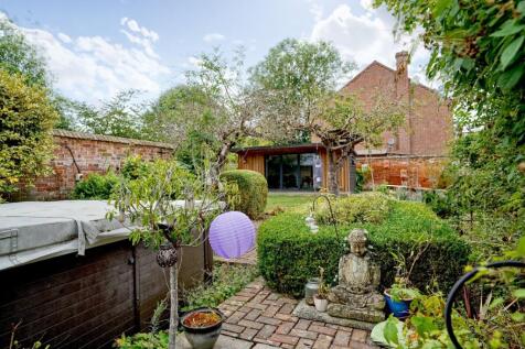 Property Image 18