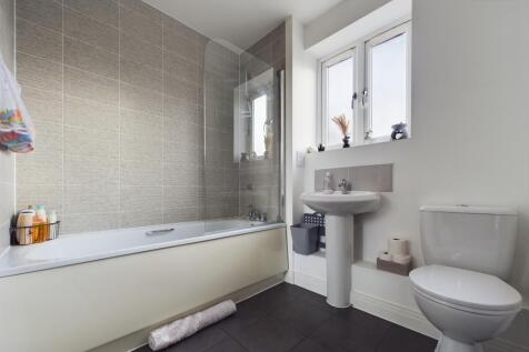 First Floor Bathroom