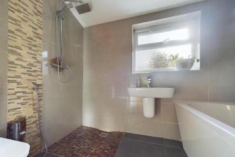 Downstairs Bathroom