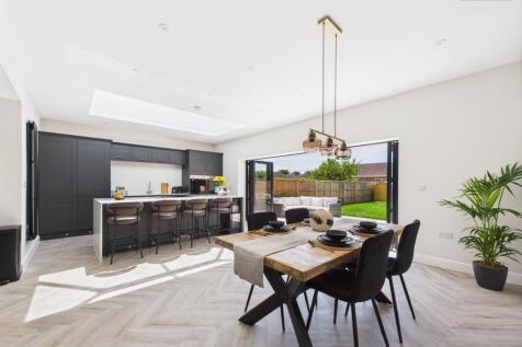 Open Plan Kitchen/Living/Dining Area