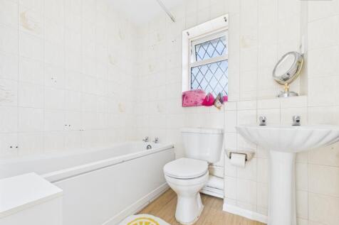 Upstairs Bathroom