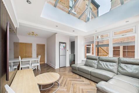 Orangery/ Dining Room