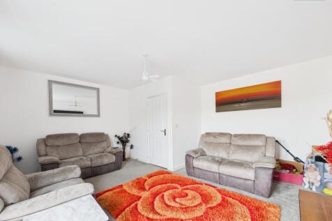 Living Room/Bedroom Five