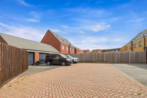 Garage/Parking