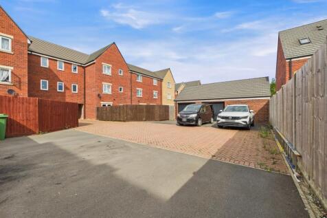 Garage/Parking