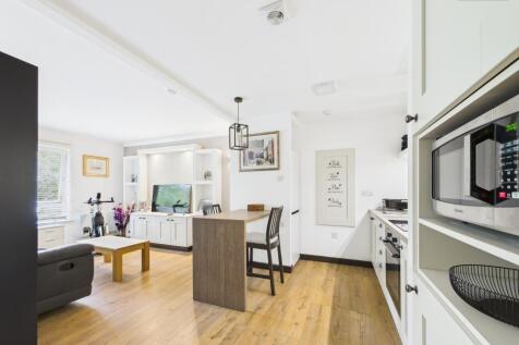 Kitchen/Living/Dining Area