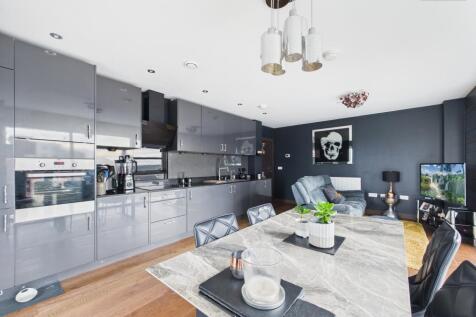 Kitchen/Living/Dining Area