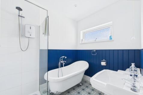Upstairs Bathroom
