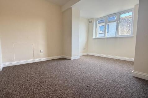 Bedroom .