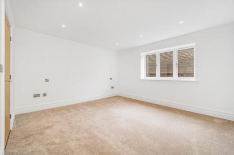 6 Bowlers Court (North Hykeham)-36