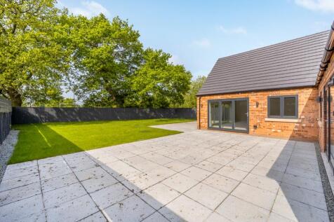 6 Bowlers Court (North Hykeham)-16