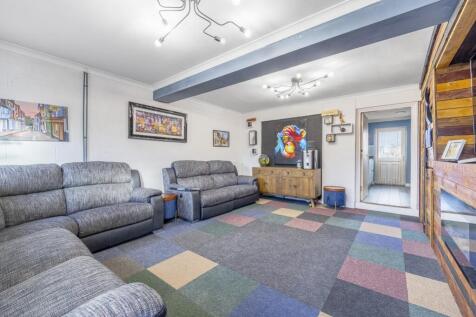 7 Hawthorn Road (North Greetwell)-29