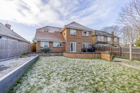 7 Hawthorn Road (North Greetwell)-13