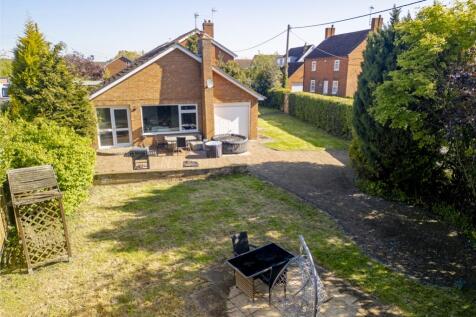 14 Blacksmith Lane (Thorpe On The Hill)-2