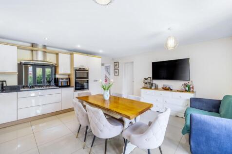 6 Marriner Crescent (Lincoln)-23