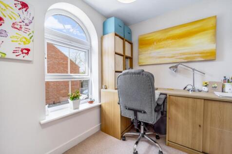 6 Marriner Crescent (Lincoln)-31