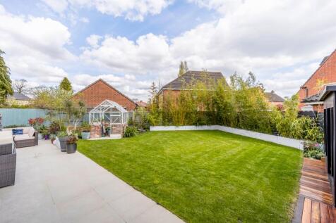 6 Marriner Crescent (Lincoln)-9