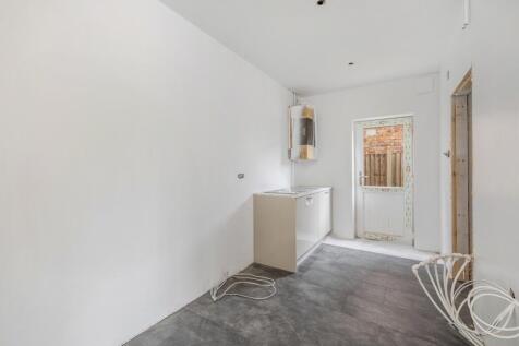 45 Washingborough Road (Heighington)-16