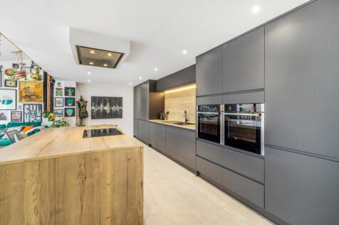6 Greenbank Drive (Lincoln)-18