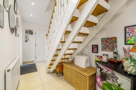 6 Greenbank Drive (Lincoln)-14