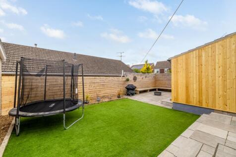 6 Greenbank Drive (Lincoln)-8