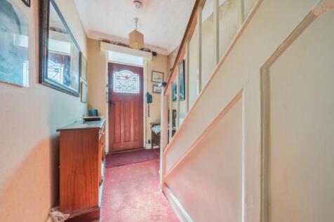 1301231-9-683785cc40b44-ARW-1