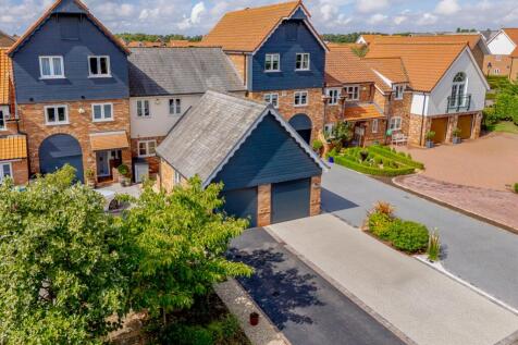 8 Park Lane (Burton Waters)-2