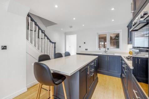 8 Park Lane (Burton Waters)-20