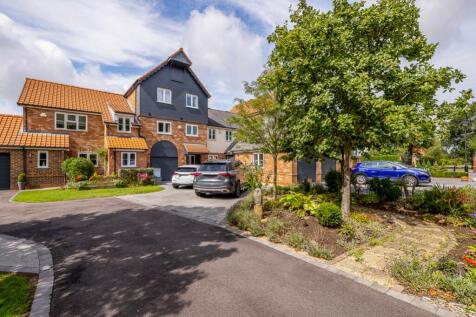 8 Park Lane (Burton Waters)-8