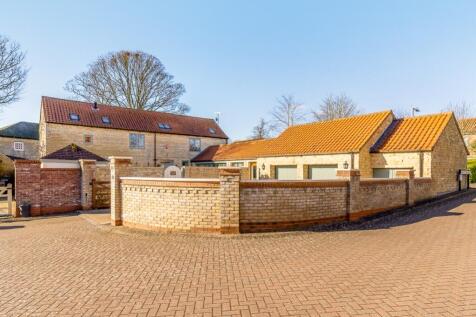 8 Poplar Farm Court Nettleham