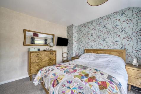 1359640-7-68d6e1fb3d87f