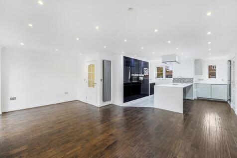 9 Bridge Walk (Burton Waters)-22