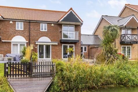 9 Bridge Walk (Burton Waters)-13