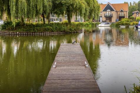 9 Bridge Walk (Burton Waters)-18