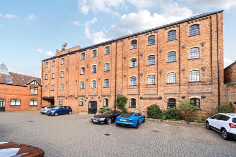 1360357-5-68e4db0ab3bdf