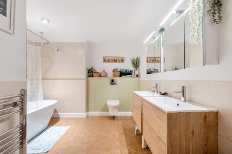 1360357-11-68e4dbb5d7a08