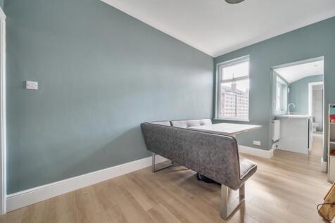 1341641-10-68e7e0f68e897