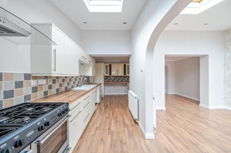 1371675-9-68f74f35e4da8