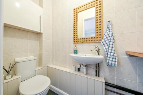 1371675-7-68f74ee909066