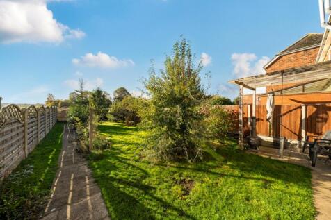 1371856-5-68f8a80d12122