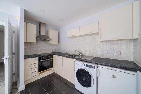 1371853-3-68f77c9fb31e0